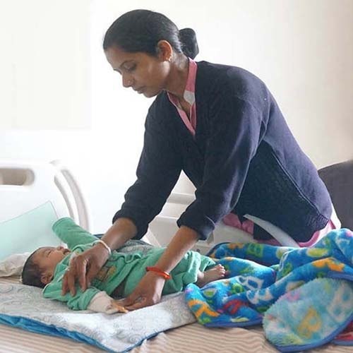 Baby Care Sisters (Nursing) 